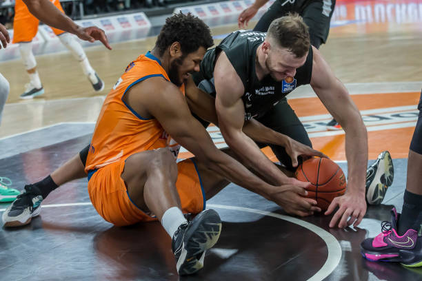 祖巴茨的无 祖巴茨的无